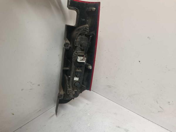 FEU ARRIERE GAUCHE RENAULT - Vue 2